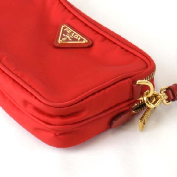 PRADA Red Shoulder Bag - Picture 3 of 14